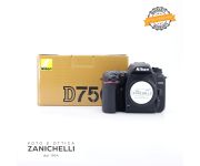 Nikon D7500 Body 16900 Scatti Usato 