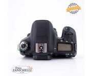 Canon EOS 77D 1815 Scatti Usato 