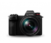 Panasonic Lumix DC-S1 + 24-105mm f/4