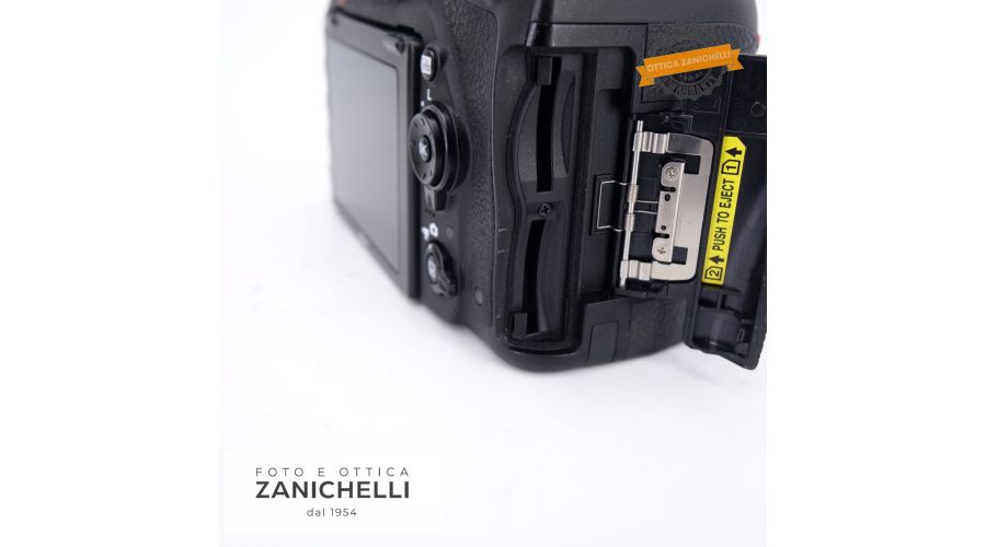 Nikon D750 Body 36749 Scatti Usato - foto 2