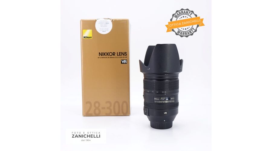 Nikon AF-S 28-300mm f/3.5-5.6 G ED VR Usato 