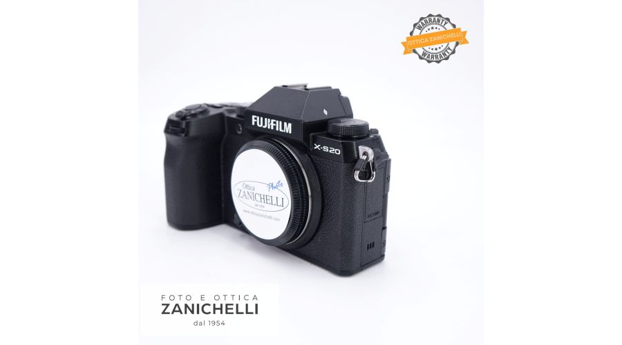 Fujifilm X-S20 Body Black 1570 Scatti Usato - foto 4