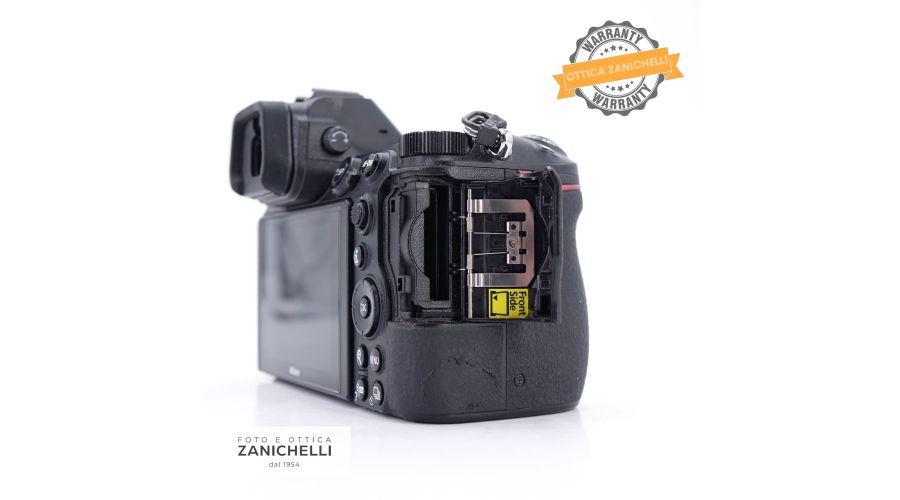 Nikon Z7 Body 34500 Scatti Usato - foto 5