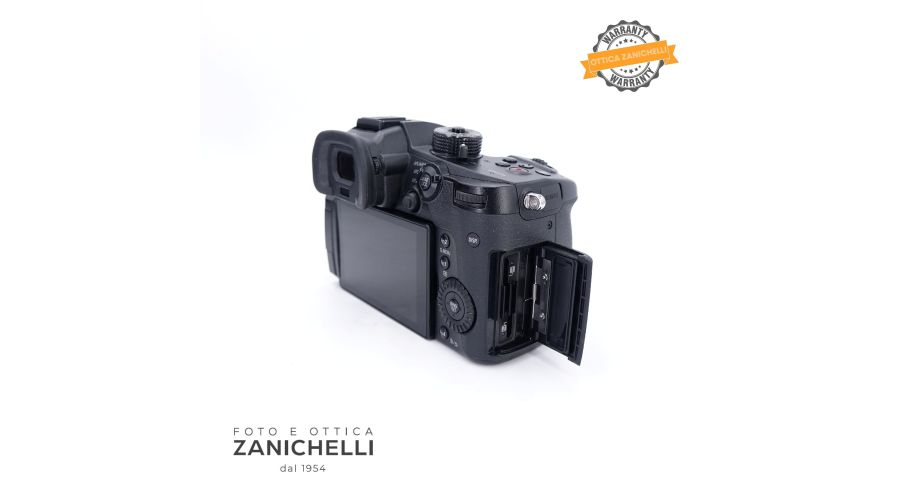 Panasonic Lumix DC GH5 Body 6900 Scatti Usato - foto 3