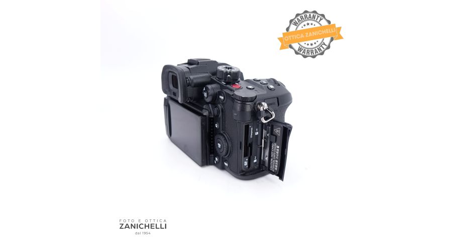 Panasonic Lumix GH6 Body 200 Scatti Usato - foto 3
