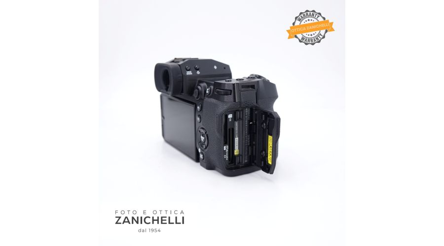 Fujifilm X-H2 Body 7500 Scatti Usato - foto 3