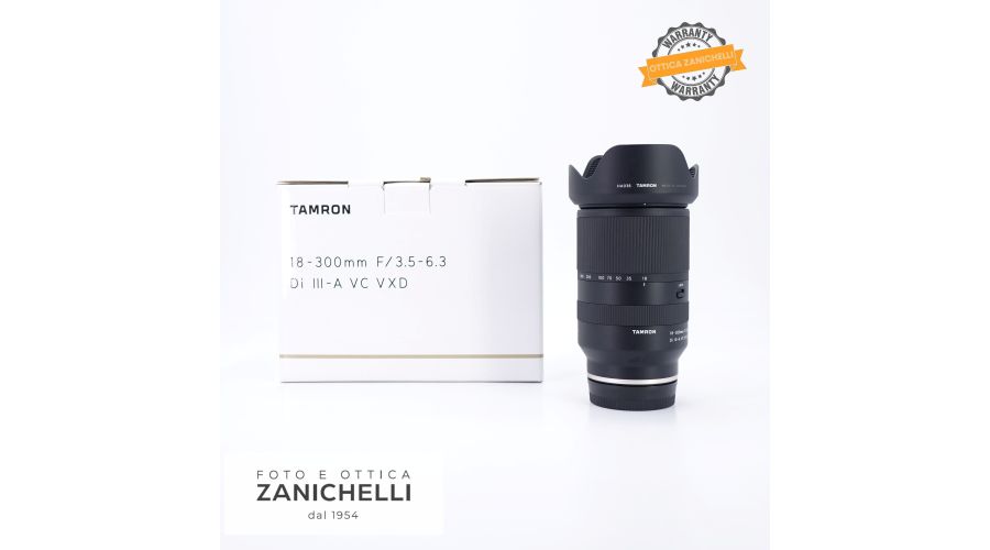 Tamron 18-300mm f/3.5-6.3 Di III-A VC VXD 