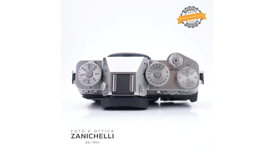 Fujifilm X-T5 Silver 590 Scatti Usato - foto 7