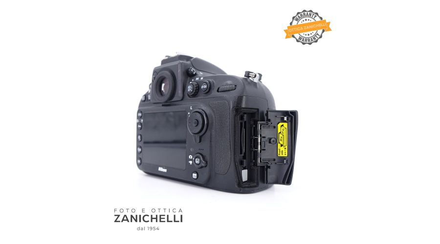 Nikon D800 Body 22366 Scatti Usato - foto 3