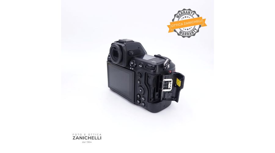 Nikon Z8 Body 6514 Scatti Usato - foto 3