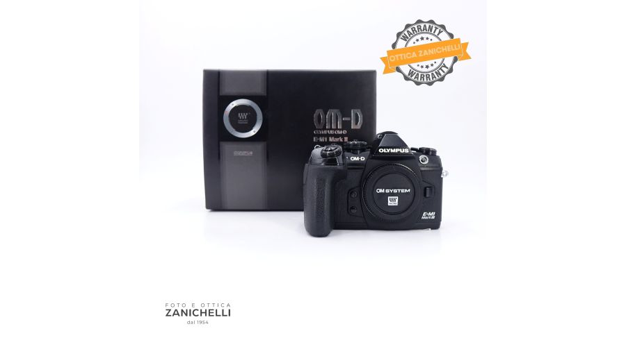 Olympus OM-D E-M1 III 15600 Scatti Usato 