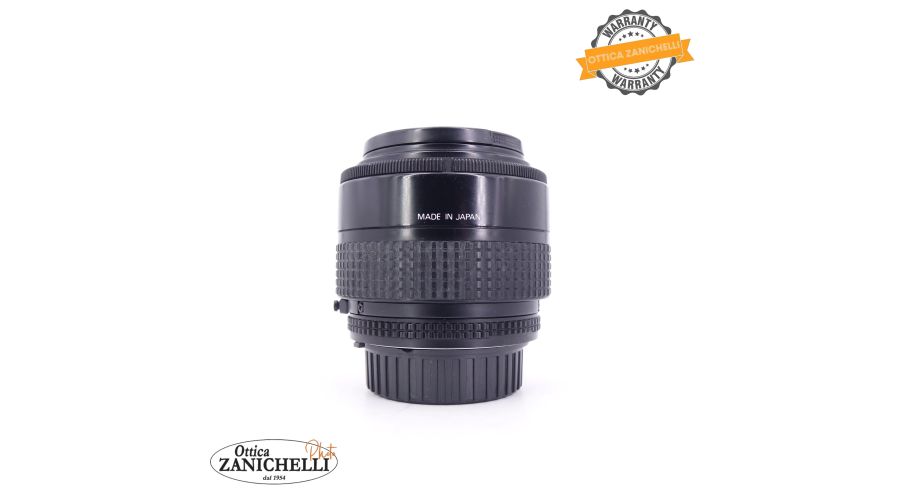 Nikon AF 35-70mm f/3.3-4.5 Usato - foto 2