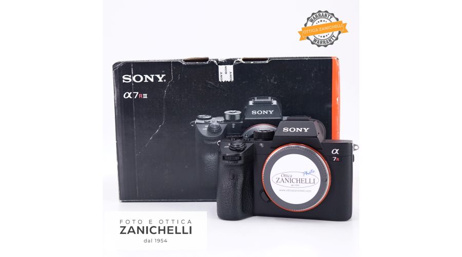 Sony A7R III Body 45800 Scatti Usato 