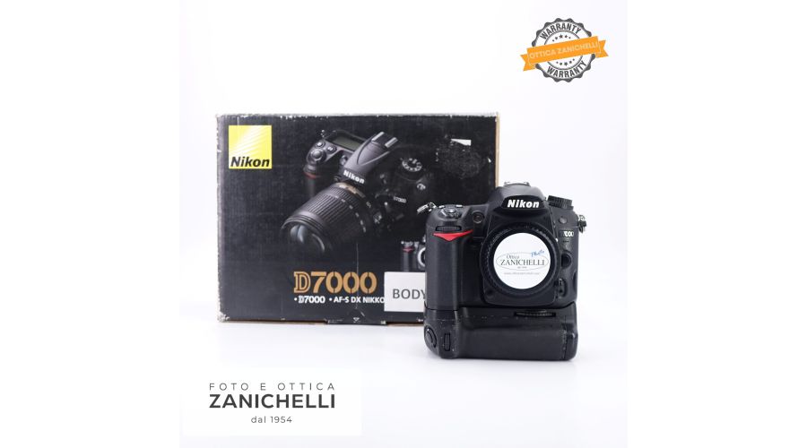 Nikon D7000 Body 25403 Scatti Usato 