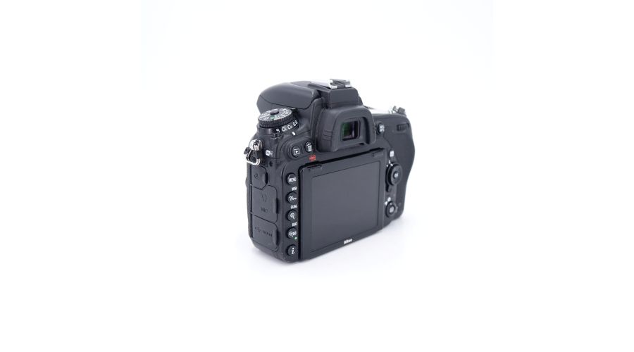 Nikon D750 Body 19817 Scatti Usato - foto 4