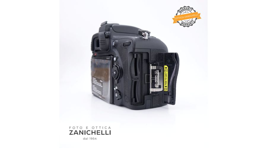 Nikon D750 Body 10 Scatti Usato - foto 3