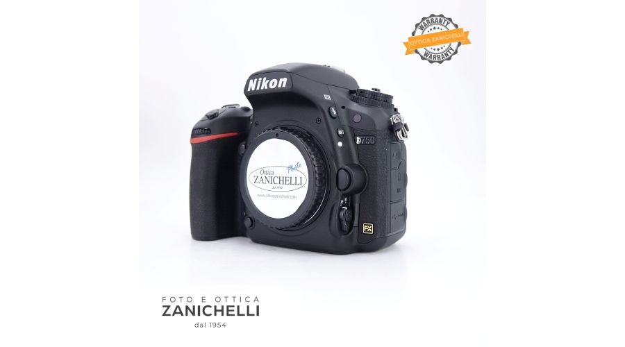 Nikon D750 Body 10 Scatti Usato - foto 5