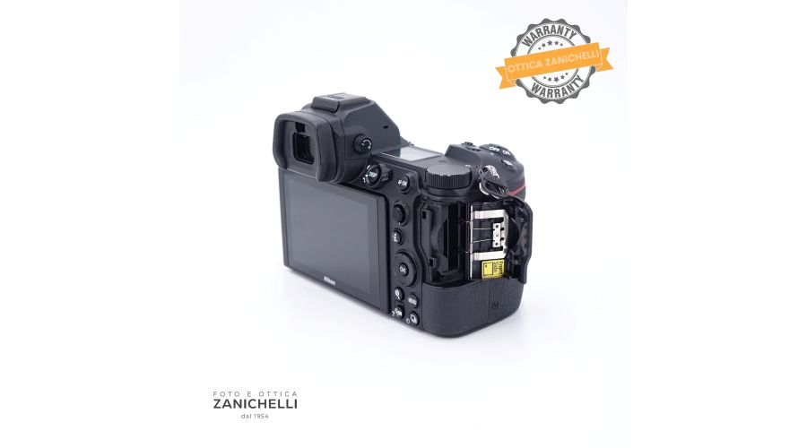 Nikon Z7 Body 4500 Scatti Nital Usato - foto 3