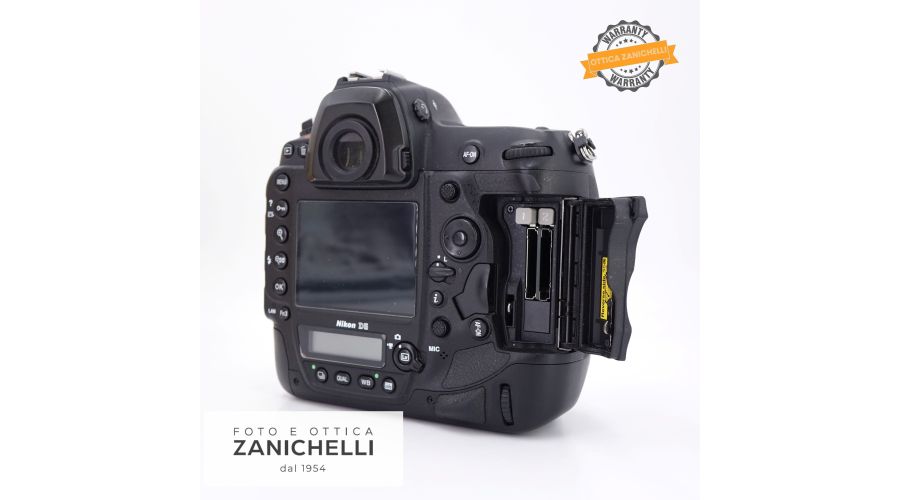 Nikon D5 207713 Scatti Usato - foto 3