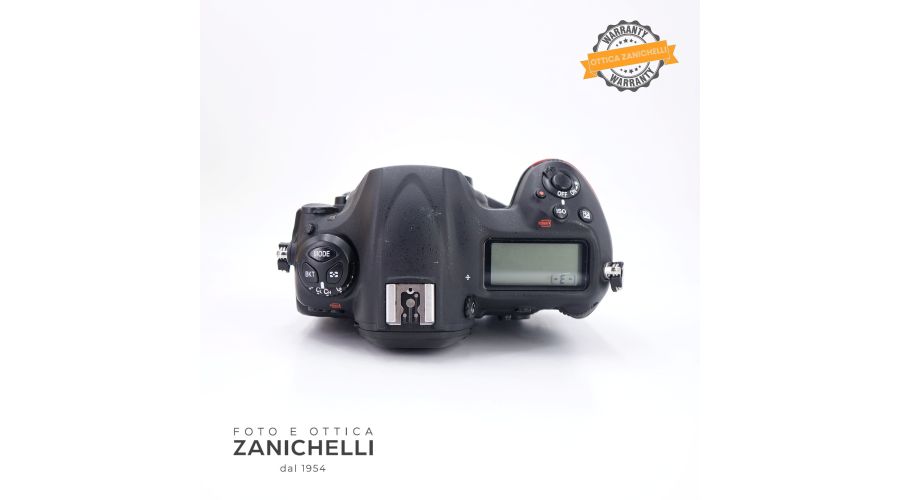 Nikon D5 207713 Scatti Usato - foto 7