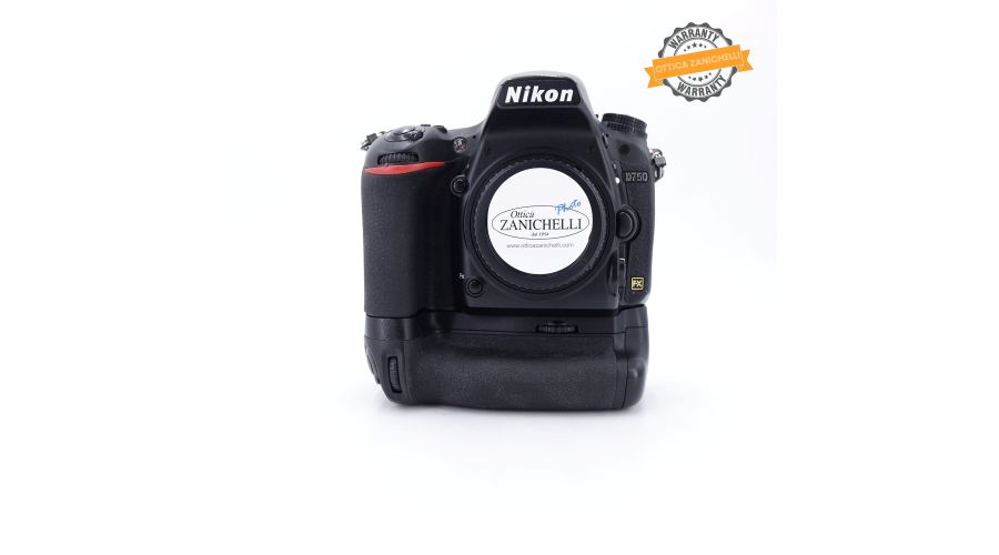 Nikon D750 Body 39884 Scatti Usato - foto 2
