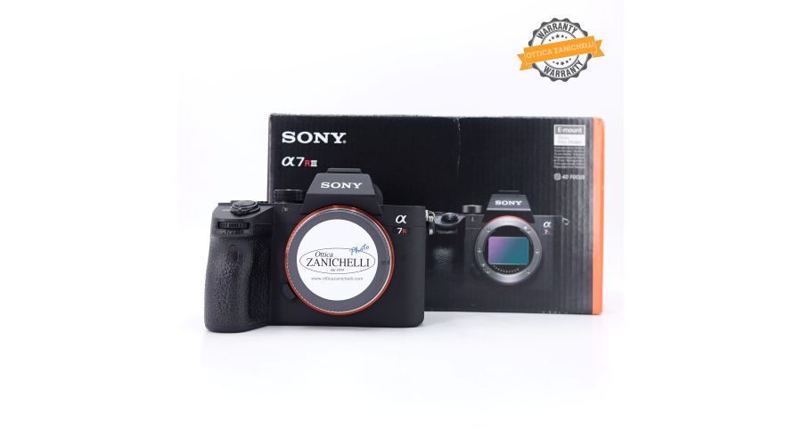 Sony A7R III Body 9000 Scatti Usato 