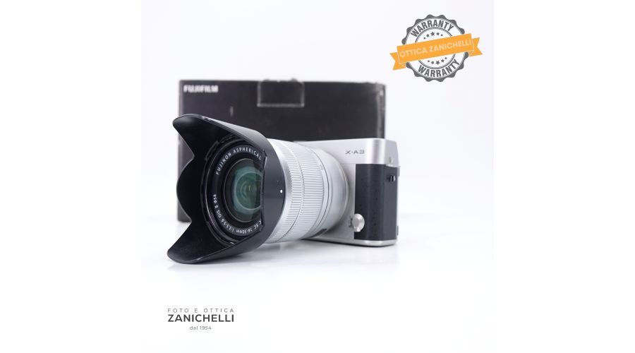 Fujifilm X-A3 Silver + 16-50mm II Usato 