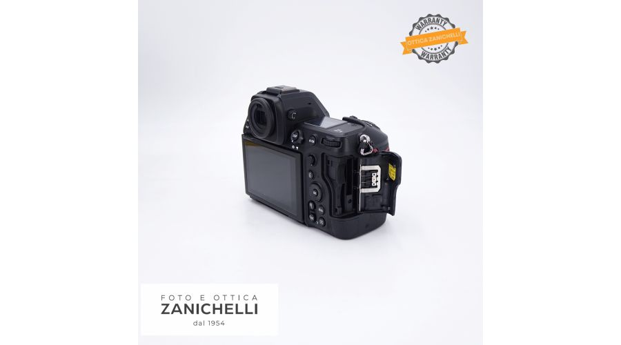 Nikon Z8 Body  4473 Scatti Usato Nital - foto 3