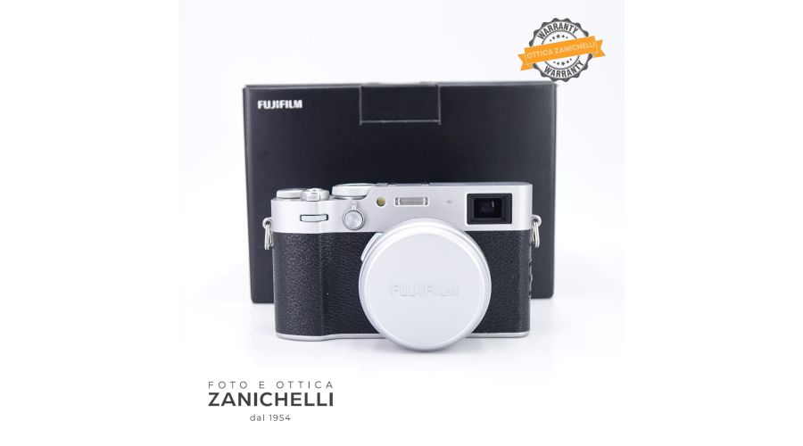 Fujifilm X100VI Scatti 12200 Usato 