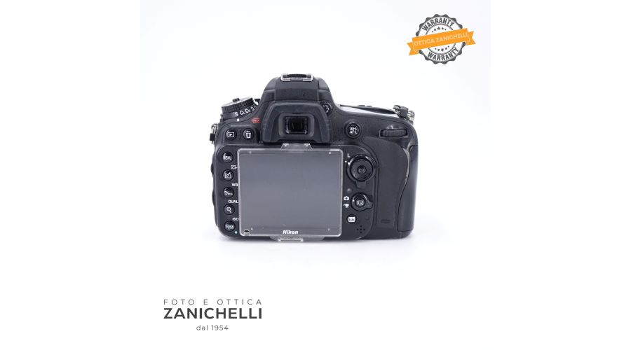 Nikon D610 Body 56267 Scatti Usato - foto 2