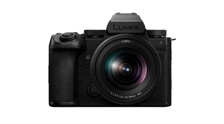 Panasonic Lumix S5 IIX + 20-60mm f/3.5-5.6 + 50mm f/1.8