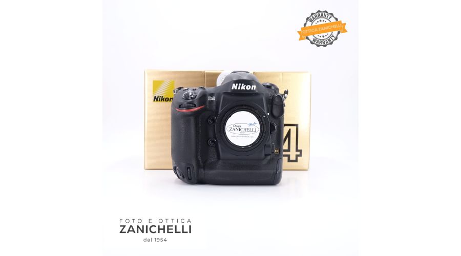 Nikon D4 176935 Scatti Usato 