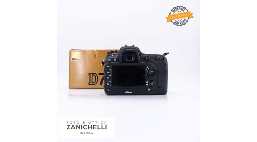 Nikon D7200 Body 8900 Scatti Usato 