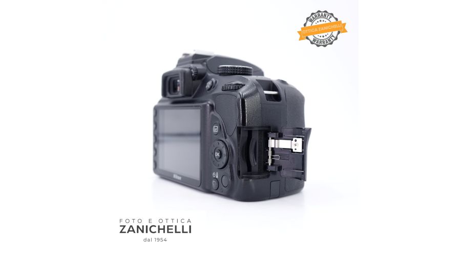 Nikon D3400 Body 6400 Scatti Usato - foto 6