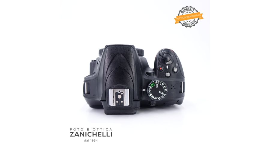 Nikon D3400 Body 6400 Scatti Usato - foto 5