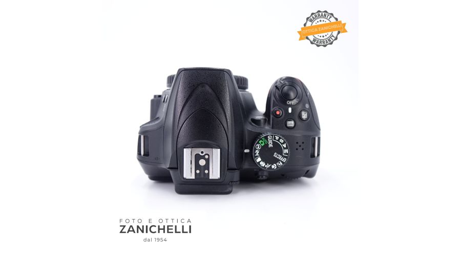 Nikon D3400 Body 6400 Scatti Usato - foto 4