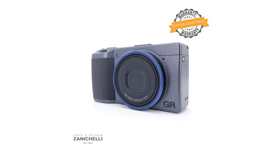 Ricoh GRIII X Urban edition Scatti 13400 Usato - foto 2