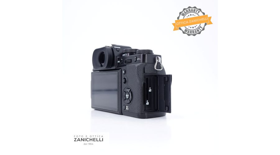 Fujifilm X-T3 Body 25 Scatti Usato - foto 3