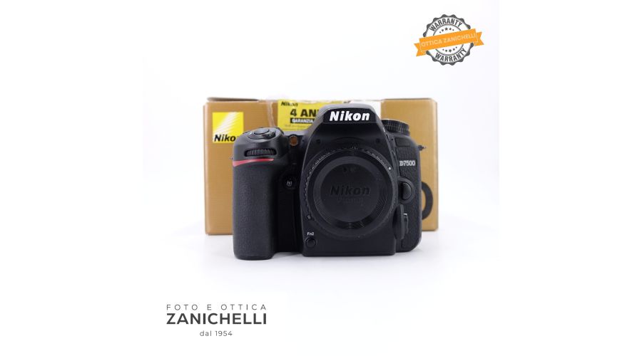 Nikon D7500 Body 7000 Scatti Usato 