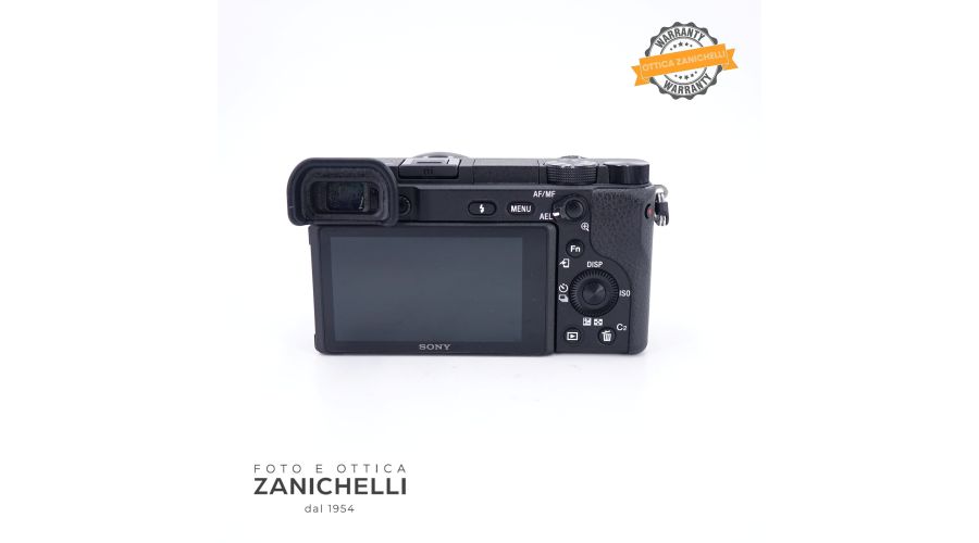 Sony A6400 + E PZ 16-50mm 7359 Scatti Usato - foto 3