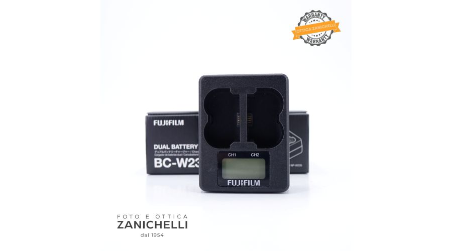 Fujifilm BC-W235 Dual Battery Charger Usato 