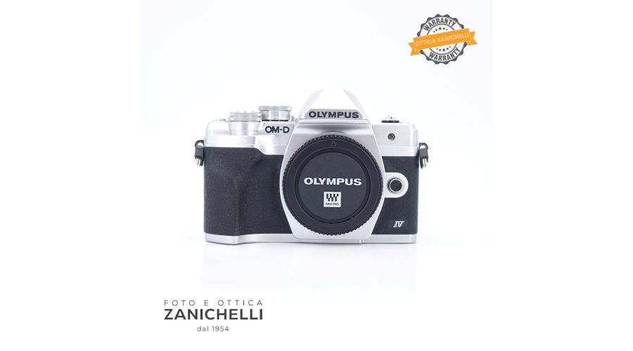 Olympus OM-D E-M10 IV Body 6986 Scatti 