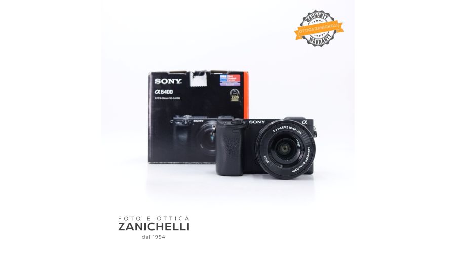Sony A6400 + E PZ 16-50mm f/3.5-5.6 OSS 1473 Scatti Usato 
