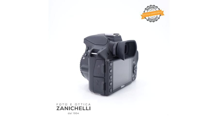 Nikon D3300 Body 889 Scatti Usato - foto 4