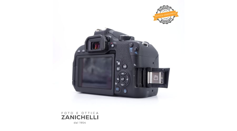 Canon EOS 800D 10000 Scatti + 18-55 IS STM Usato - foto 3