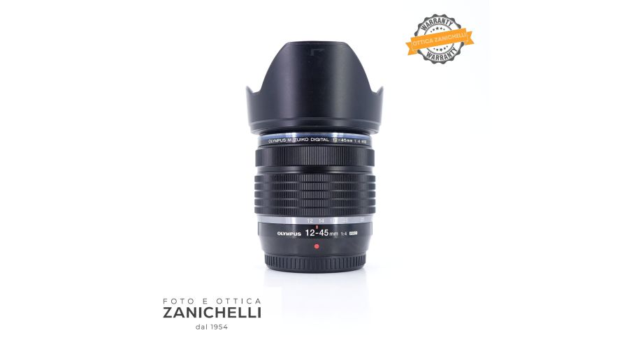 Olympus M.ZUIKO 12-45mm f/4 PRO Usato 