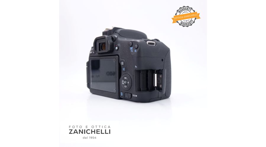 Canon EOS 760D Body 2439 Scatti + BG-E 18 Usato - foto 4