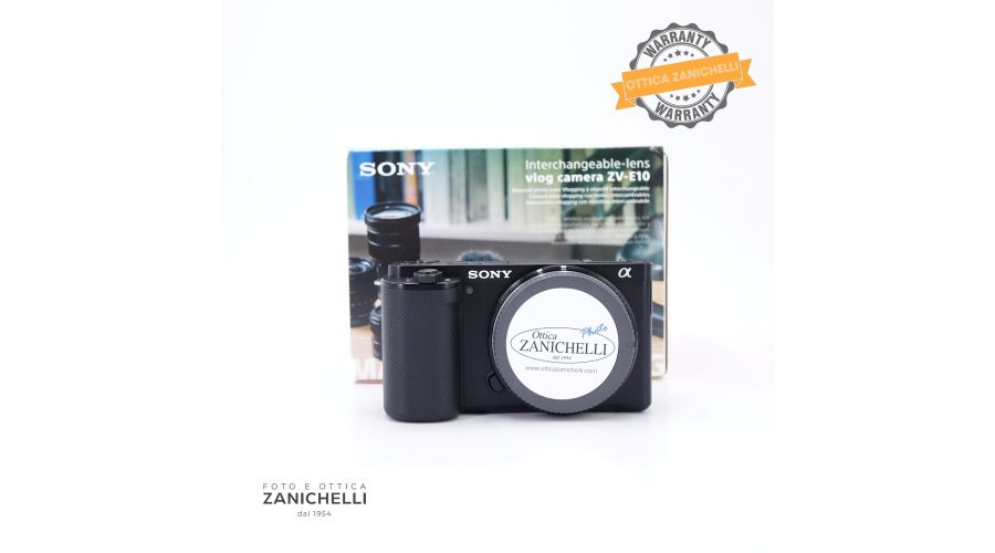 Sony ZV-E10 5750 Scatti Usato 
