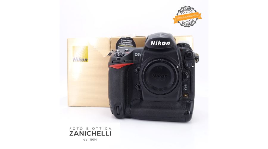 Nikon D3S 267184 Scatti Usato 
