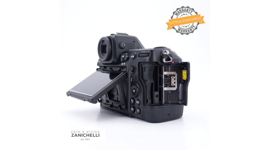 Nikon Z8 Body 2950 Scatti Usato - foto 3